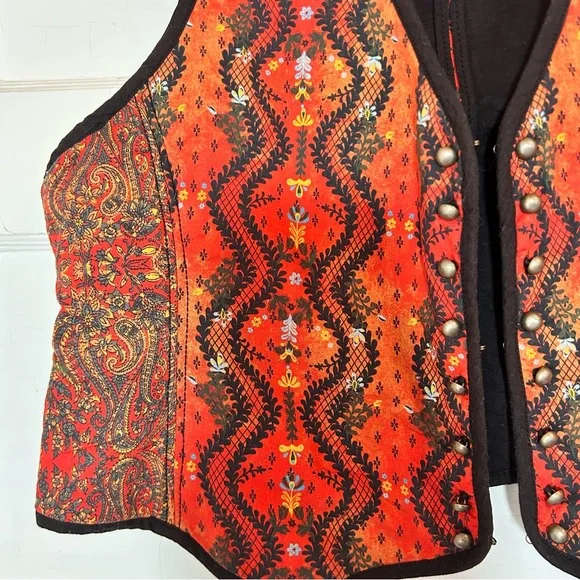 FREE PEOPLE Gemini Vest Rust Combo size XL Quilted Cropped Festival Boho - Picture 15 of 15